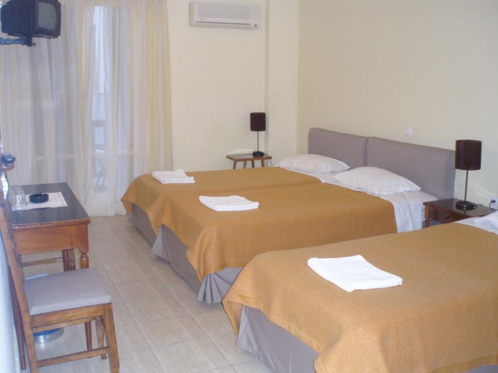 Hotel Delfinia Tínos Habitación foto
